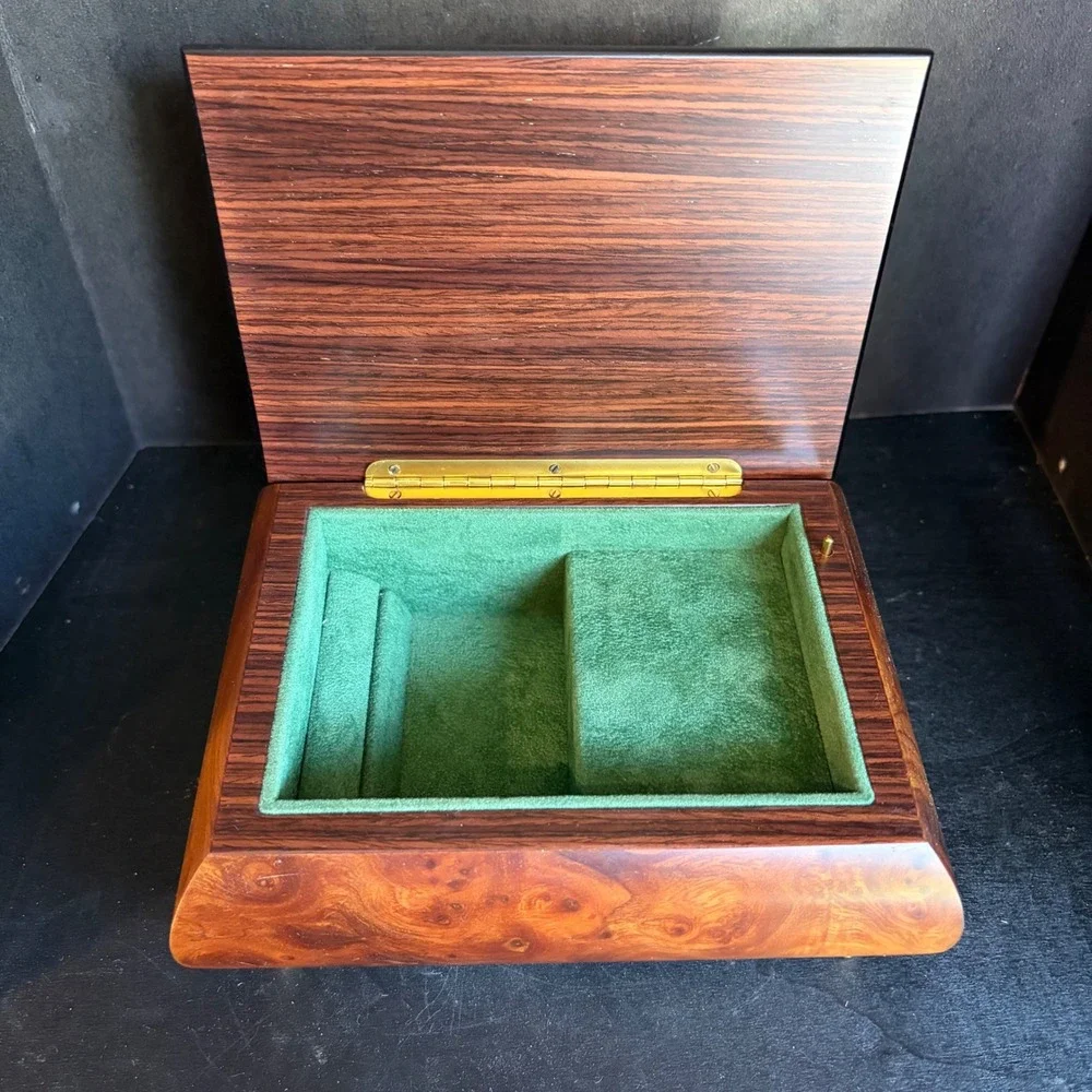 Unbranded vintage italian